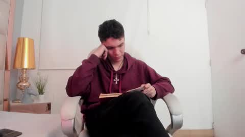 dark_sun333 online show from November 27, 12:07 am