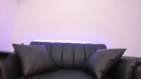 dark_valentino online show from March 21, 3:01 am