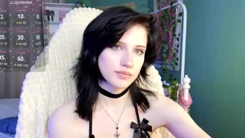 Snapshot of dark_vamp_ chatting on October 19, 2:44 pm Vamp online show from October 19, 2:44 pm