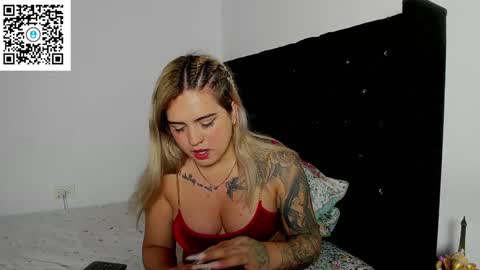 dannaxlove online show from January 4, 1:31 pm