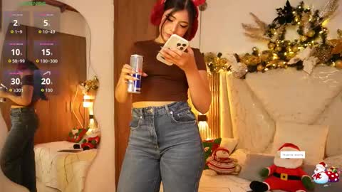 Angel Darcy  online show from November 10, 11:29 pm