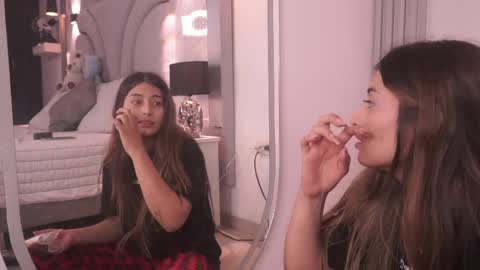 Angel Darcy  online show from March 31, 2:01 am