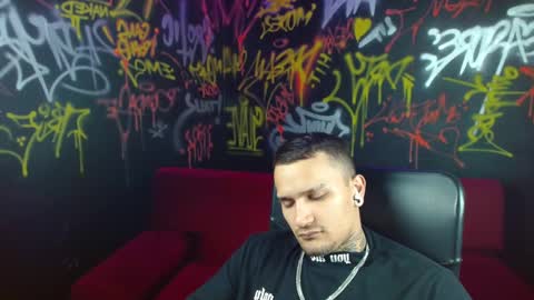 Benito online show from January 16, 3:54 pm