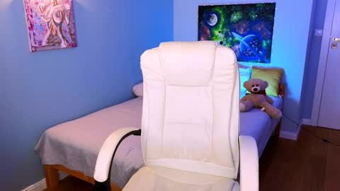 darkmoon____ online show from October 14, 4:54 pm