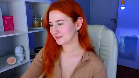 darkmoon____ online show from January 5, 8:01 pm