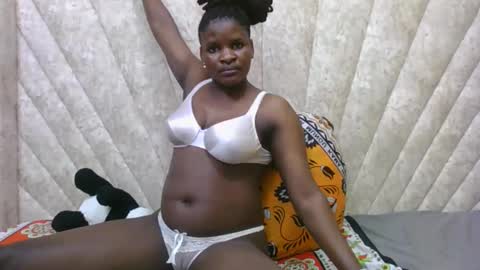 SHANICE online show from October 15, 7:37 pm