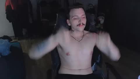 darknovelclown online show from March 14, 9:08 pm