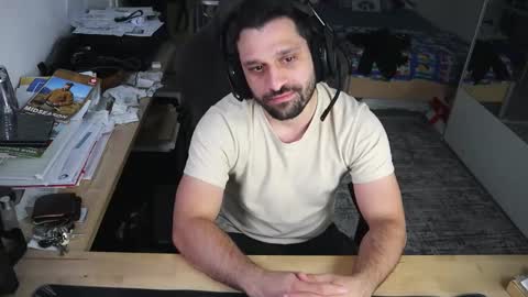 Snapshot of darkschneider_ chatting on October 12, 10:22 pm darkschneider_ online show from October 12, 10:22 pm