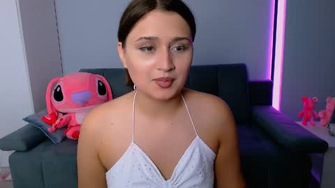 Amelie online show from May 21, 2:07 am