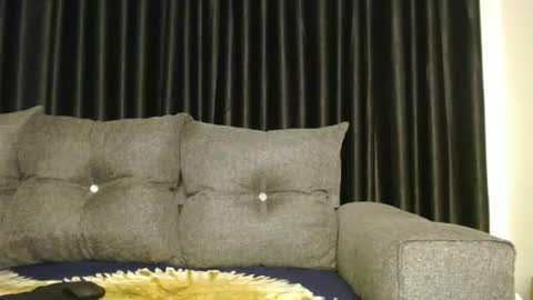 darktanqueen online show from March 3, 3:13 am