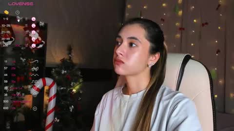 Belle online show from December 19, 4:30 am