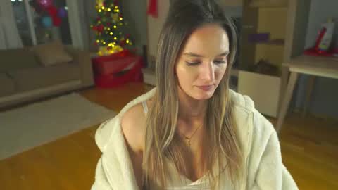 Reatha online show from December 21, 3:18 pm