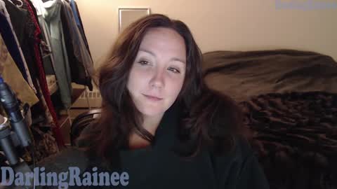 Snapshot of darlingrainee chatting on October 7, 10:11 am DarlingRainee online show from October 7, 10:11 am
