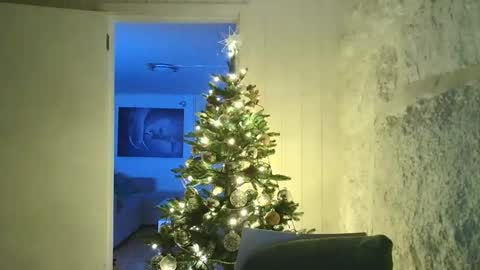 Dario online show from December 30, 5:44 pm