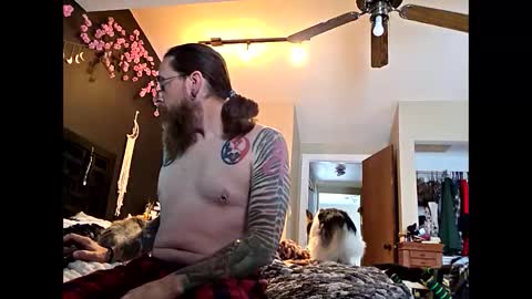 DarthRaider online show from November 29, 2:47 pm