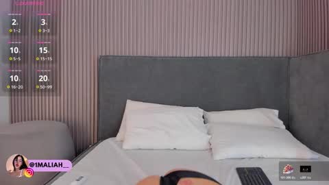  Dasha  online show from December 16, 8:15 pm