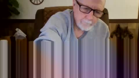 dave571960 online show from October 13, 11:34 am