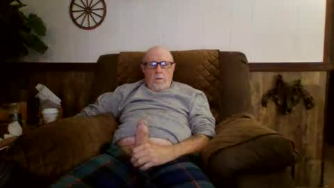 dave571960 online show from October 12, 10:41 am