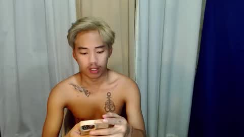 dave_boyyy online show from May 6, 11:49 am