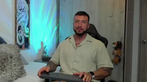 DAVE MAX online show from December 9, 3:40 am