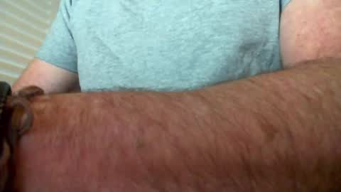 davesu12345 online show from November 24, 7:18 am