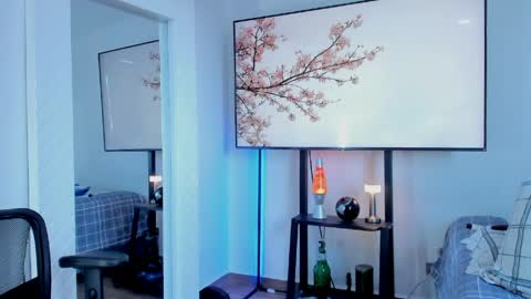Hey im David that loves to explore and speak their fantasies. Very open talktative and nice. Feel free to chat with me online show from May 31, 12:26 pm