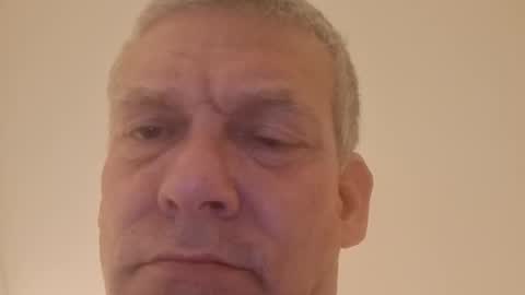 david_stone1969 online show from June 2, 8:27 am