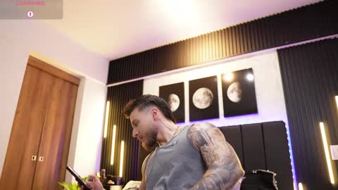 David Blakee online show from February 4, 5:11 am