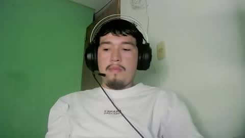 DavidSkinny online show from February 12, 5:22 am