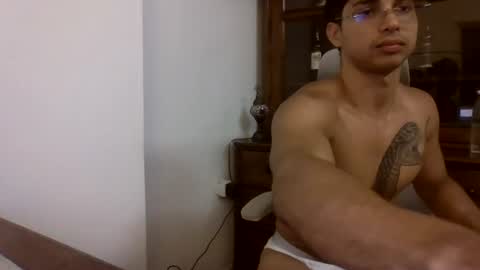 Davidtresh5 online show from July 6, 8:55 pm