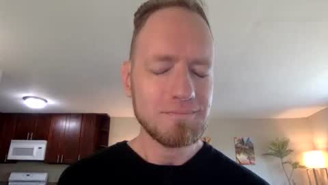 Dave online show from October 12, 6:32 pm