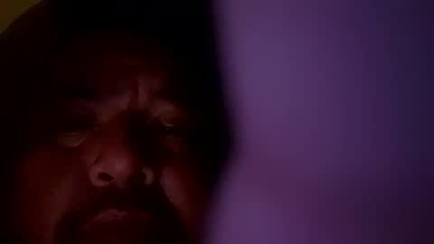 davidzhere222800 online show from February 4, 11:49 am