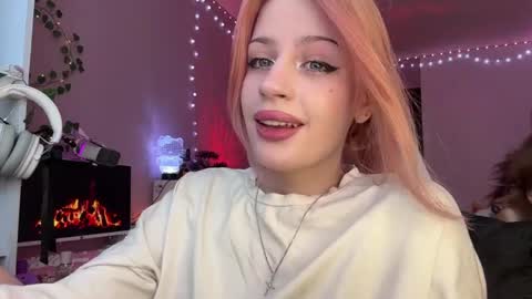Mili online show from April 25, 12:51 pm