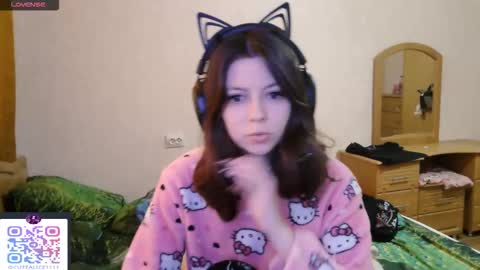 Alice online show from October 1, 8:02 am