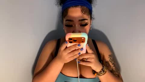 dayqueen1 online show from April 25, 5:32 pm