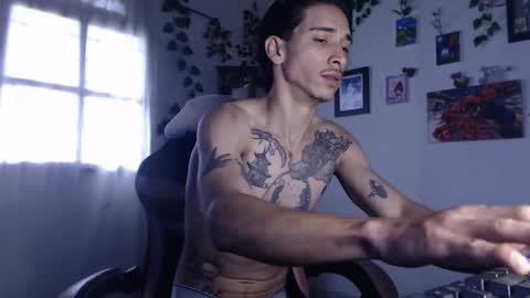 dazzayy online show from February 9, 2:40 pm