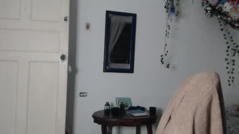 dazzayy online show from April 30, 2:38 am