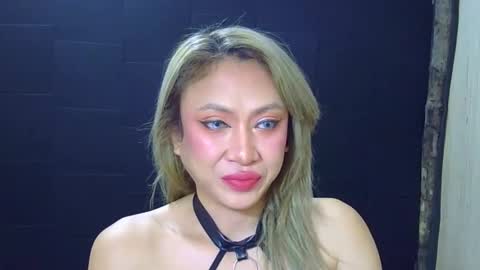 stephaniechim online show from April 14, 4:32 pm