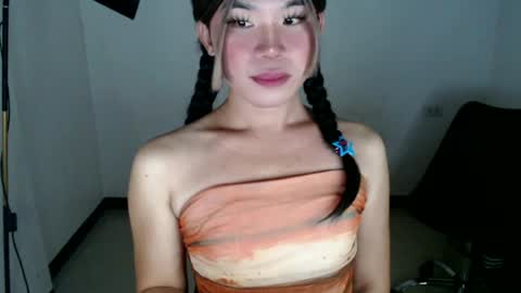 dazzzlingcarol online show from June 26, 9:59 am