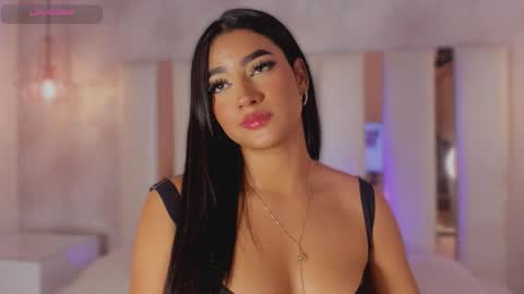 Snapshot of dea_athenea chatting on October 17, 8:02 pm dea_athenea online show from October 17, 8:02 pm