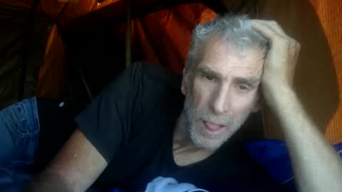 deanofflove221000 online show from January 12, 11:01 pm