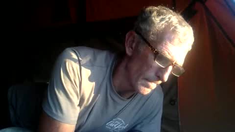 deanofflove221000 online show from January 15, 11:08 am