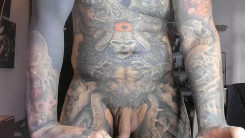 Snapshot of death_ink666 chatting on February 21, 10:04 pm online show from February 21, 10:04 pm