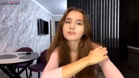 Anna online show from October 10, 3:40 pm