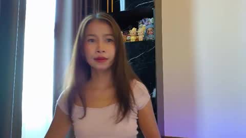 Snapshot of deedeedoll chatting on September 11, 1:18 am deedeedoll online show from September 11, 1:18 am