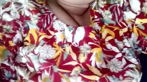 Snapshot of deepika_92 chatting on March 9, 10:41 am deepika_92 online show from March 9, 10:41 am