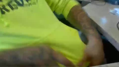 Snapshot of deepstrokes25 chatting on October 28, 4:30 pm deepstrokes25 online show from October 28, 4:30 pm