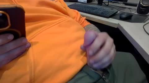 Snapshot of deepstrokes25 chatting on January 21, 10:41 pm deepstrokes25 online show from January 21, 10:41 pm