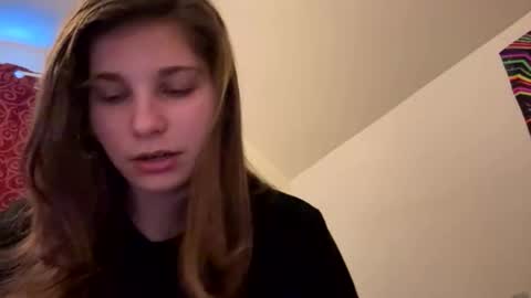 deepthroatqueen33 online show from February 2, 1:07 pm