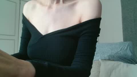 KamiDevi online show from September 27, 2:26 pm